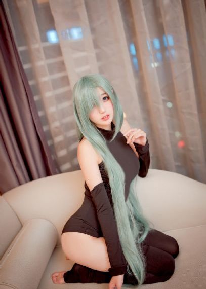 欧美色老头10p_1080超清免费观看