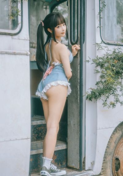 高清在线r级欧美电影_BD手机在线看