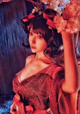 欧美丰乳肥臀系列av_720完整视频观看